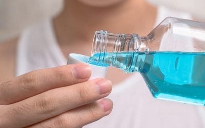 ¿Qué es el enjuague bucal?