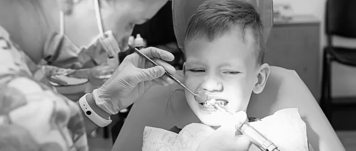 ¿Qué es la agenesia dental? Problemas en la caida de dientes