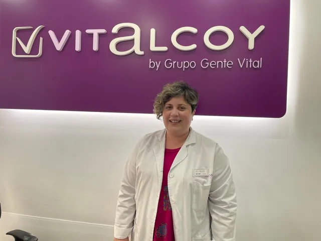 Dr. Alberto Ferrari dentista en Alcoy clinica dental Vitalcoy