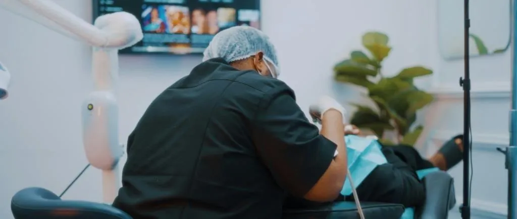 Sensibilidad Dental: Síntomas, causas y tratamiento